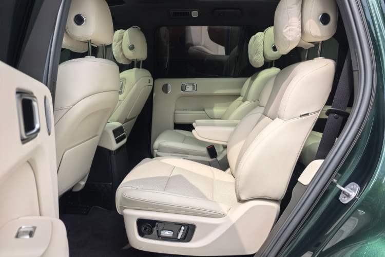 Used Li Auto L9 2022 Max model Interior 2