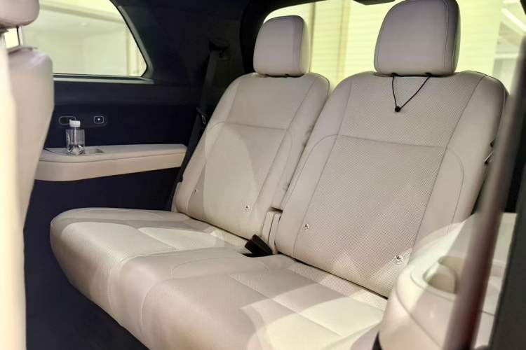 Used Li Auto L9 2022 Max model Interior 3