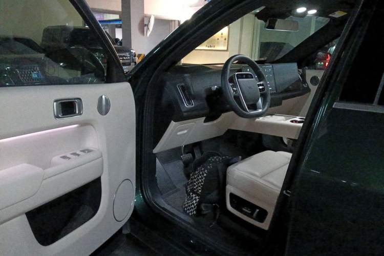 Used Li Auto L9 2022 Max model Interior 3