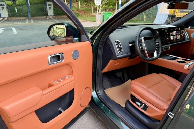 Used Li Auto L9 2022 Max model Interior 6