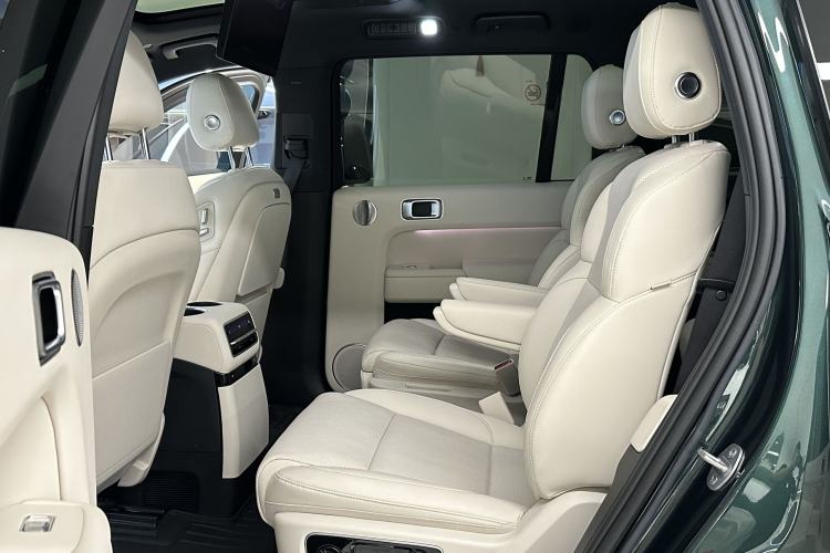 Used Li Auto L9 2022 Max model Interior 7