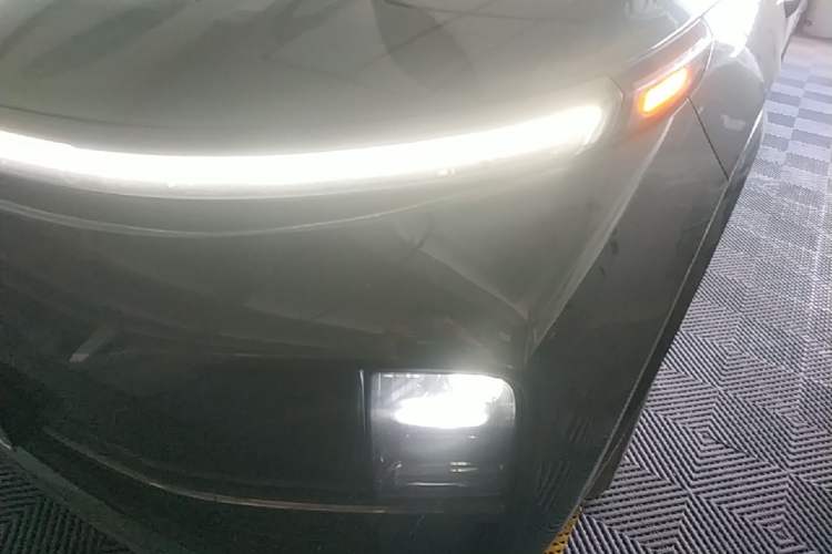 Used Li Auto L9 2022 Max model Left Front Headlight