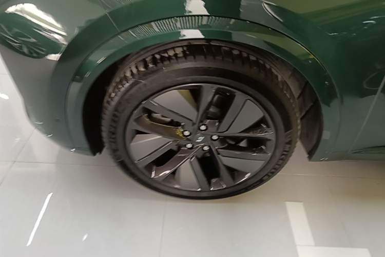 Used Li Auto L9 2022 Max model Left Front Wheel Hub