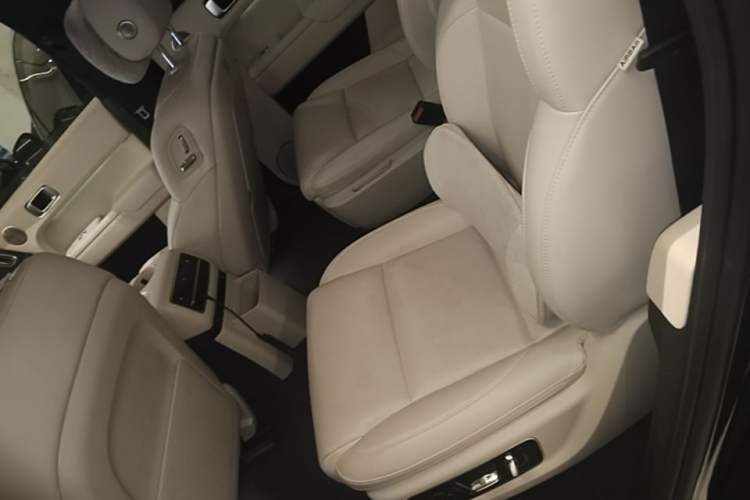 Used Li Auto L9 2022 Max model Left Rear Seat