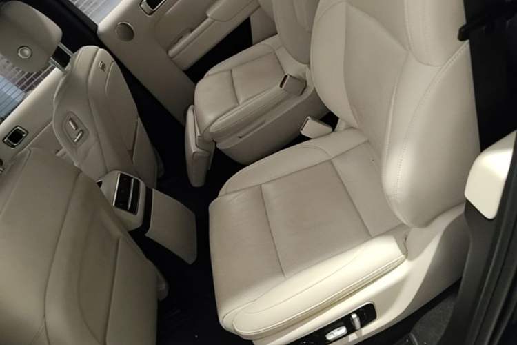 Used Li Auto L9 2022 Max model Left Rear Seat