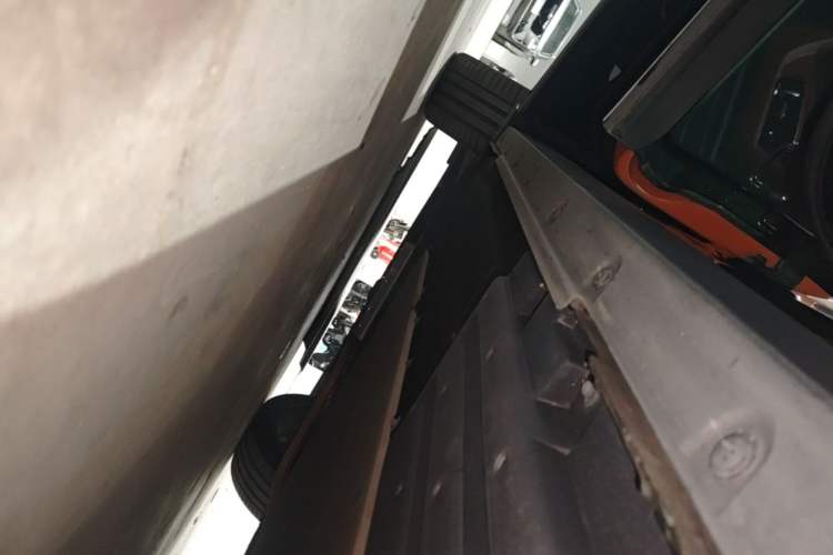 Used Li Auto L9 2022 Max model Left Side Sill