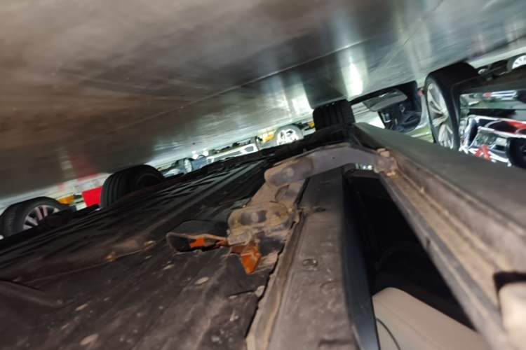 Used Li Auto L9 2022 Max model Left Side Sill