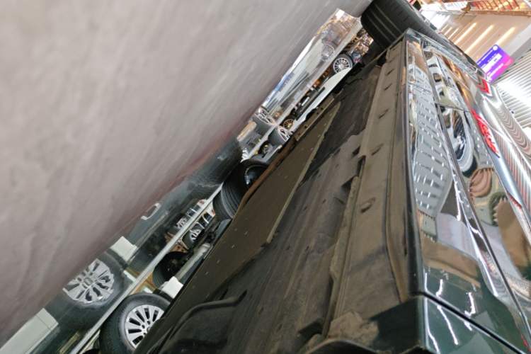 Used Li Auto L9 2022 Max model Left Side Sill