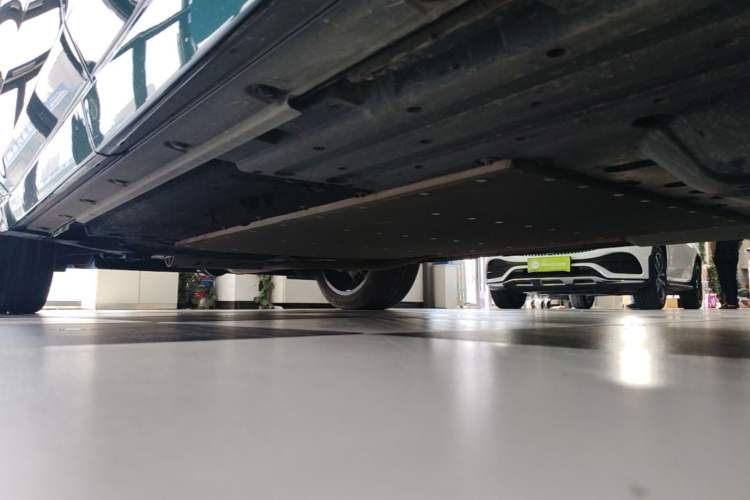 Used Li Auto L9 2022 Max model Left Side Sill