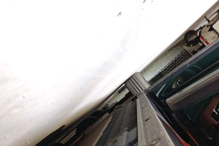 Used Li Auto L9 2022 Max model Left Side Sill