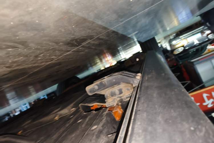 Used Li Auto L9 2022 Max model Left Side Sill