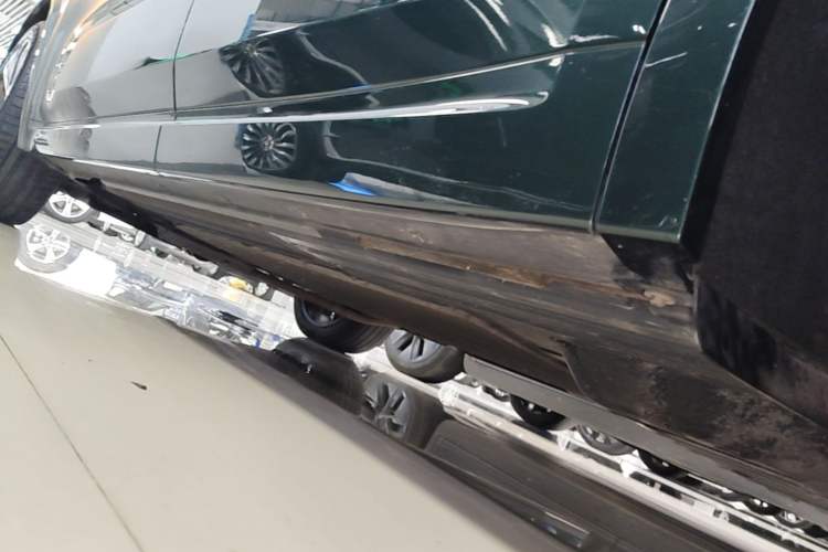 Used Li Auto L9 2022 Max model Left Side Sill