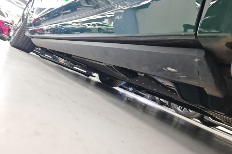 Used Li Auto L9 2022 Max model Left Side Sill