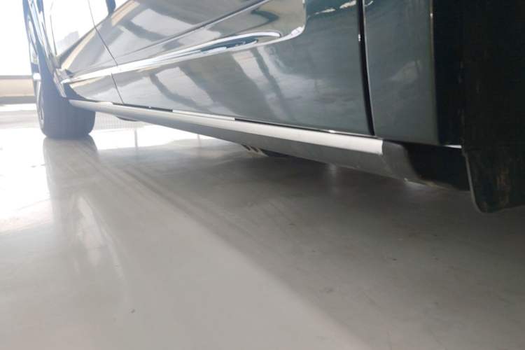 Used Li Auto L9 2022 Max model Left Side Sill