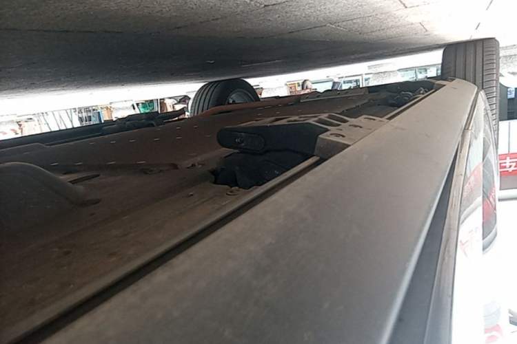 Used Li Auto L9 2022 Max model Left Side Sill