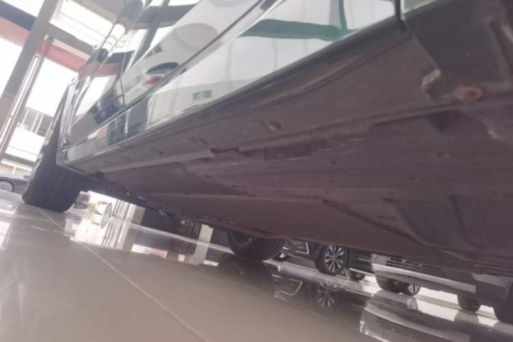 Used Li Auto L9 2022 Max model Left Side Sill