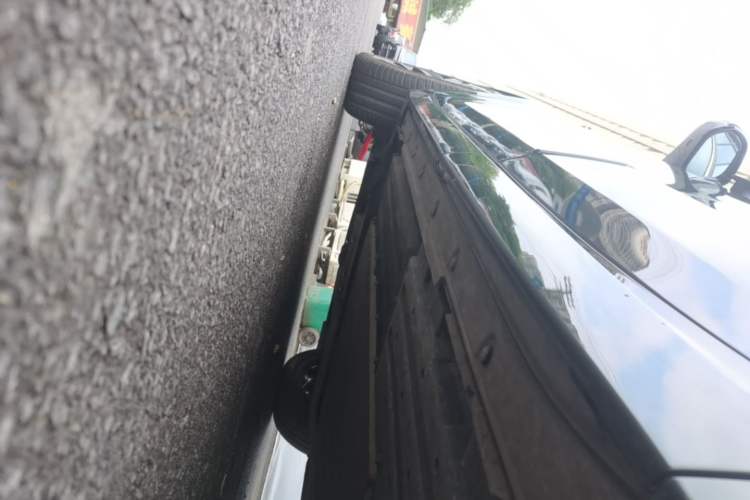 Used Li Auto L9 2022 Max model Left Side Sill