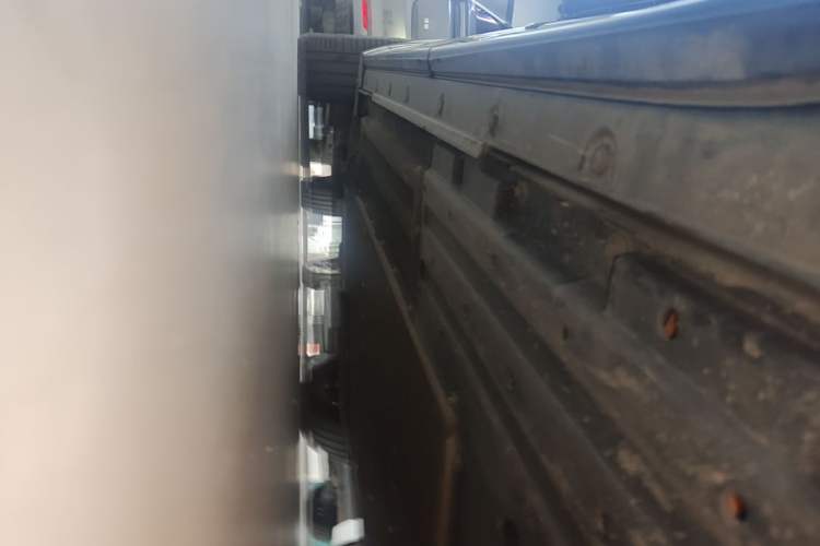 Used Li Auto L9 2022 Max model Left Side Sill