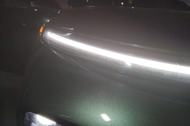 Used Li Auto L9 2022 Max model Right Front Headlight