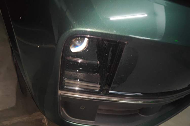 Used Li Auto L9 2022 Max model Right Front Headlight