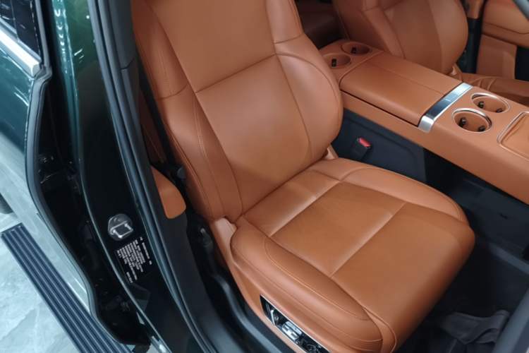 Used Li Auto L9 2022 Max model Right Front Seat