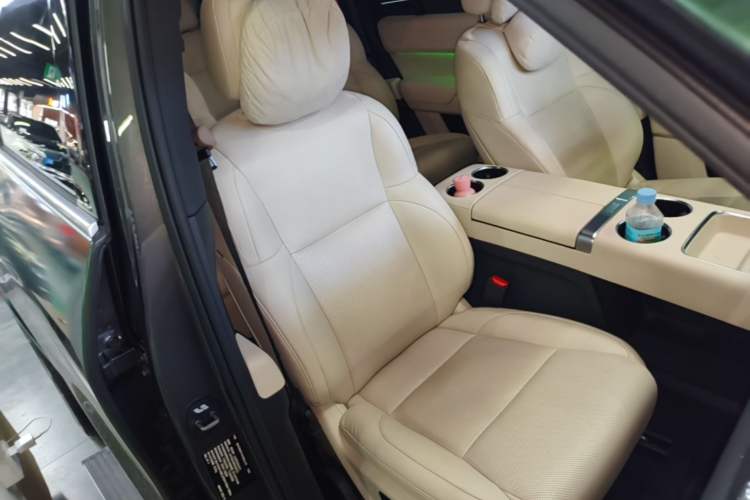 Used Li Auto L9 2022 Max model Right Front Seat