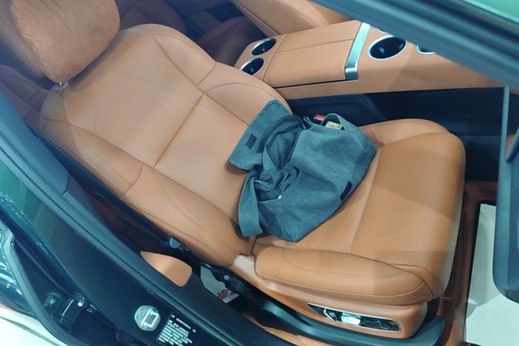Used Li Auto L9 2022 Max model Right Front Seat