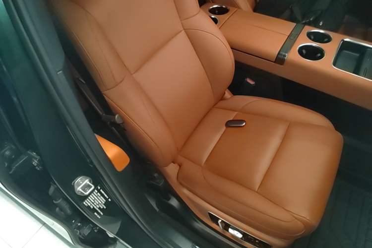 Used Li Auto L9 2022 Max model Right Front Seat