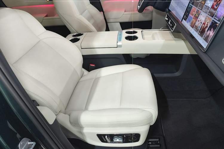 Used Li Auto L9 2022 Max model Right Front Seat