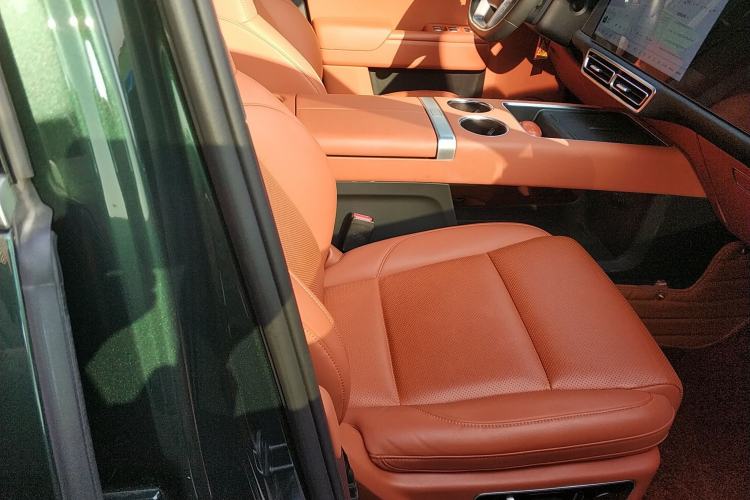 Used Li Auto L9 2022 Max model Right Front Seat