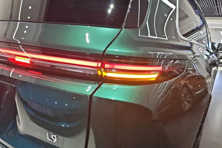 Used Li Auto L9 2022 Max model Right Rear Taillight