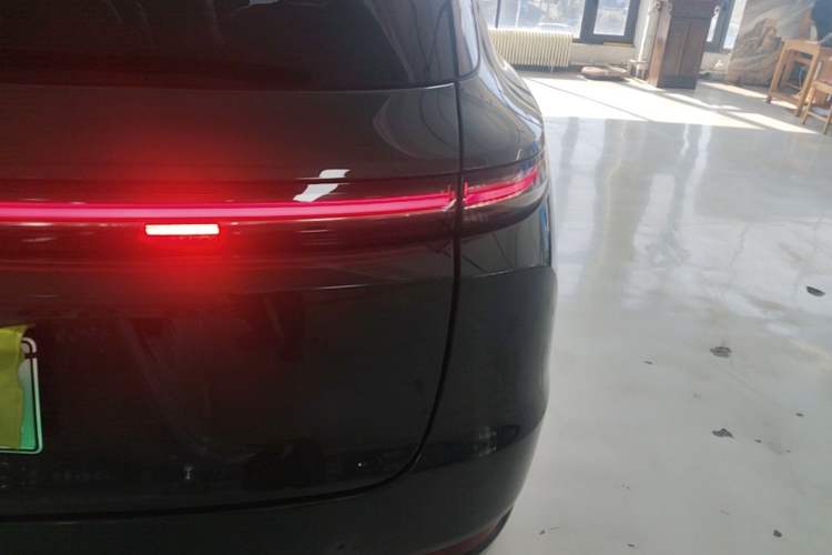 Used Li Auto L9 2022 Max model Right Rear Taillight