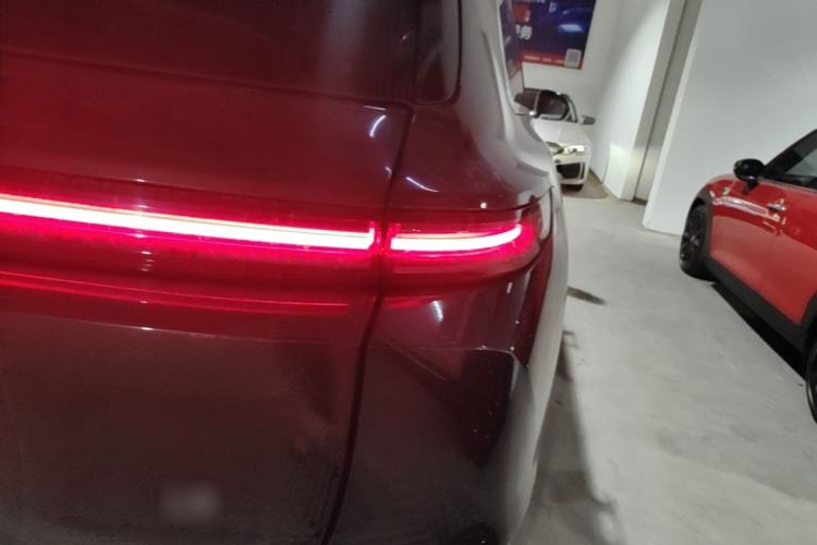 Used Li Auto L9 2022 Max model Right Rear Taillight