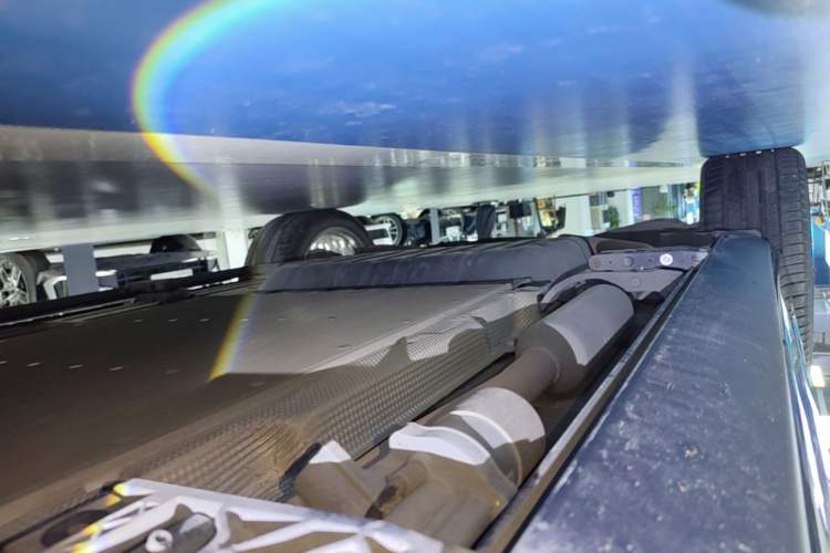 Used Li Auto L9 2022 Max model Right Side Sill