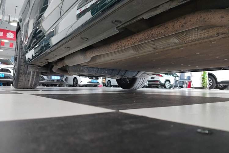 Used Li Auto L9 2022 Max model Right Side Sill