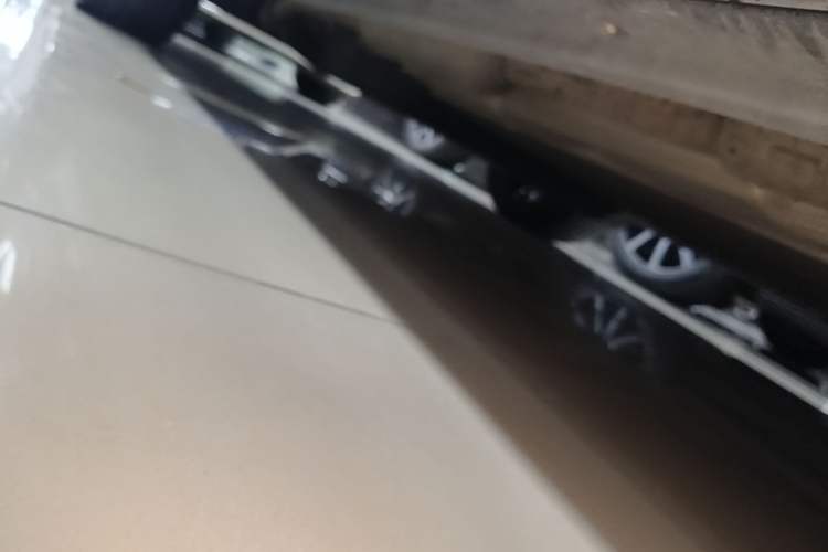 Used Li Auto L9 2022 Max model Right Side Sill