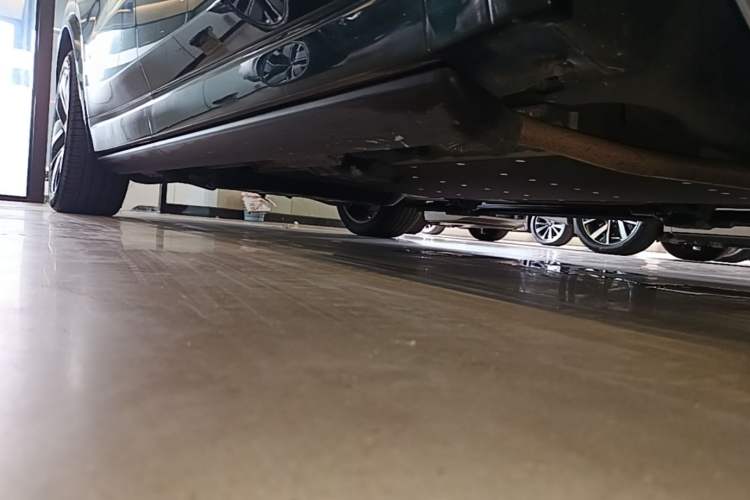 Used Li Auto L9 2022 Max model Right Side Sill