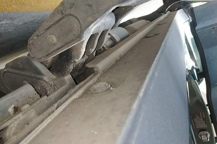 Used Li Auto L9 2022 Max model Right Side Sill