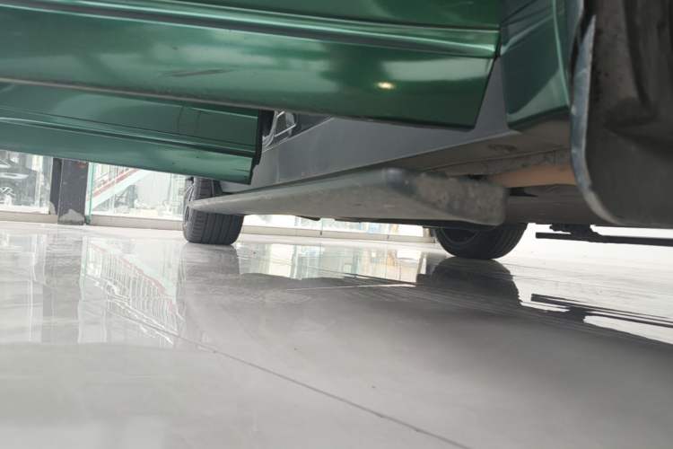 Used Li Auto L9 2022 Max model Right Side Sill