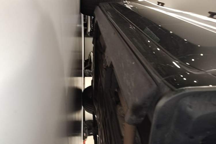 Used Li Auto L9 2022 Max model Right Side Sill
