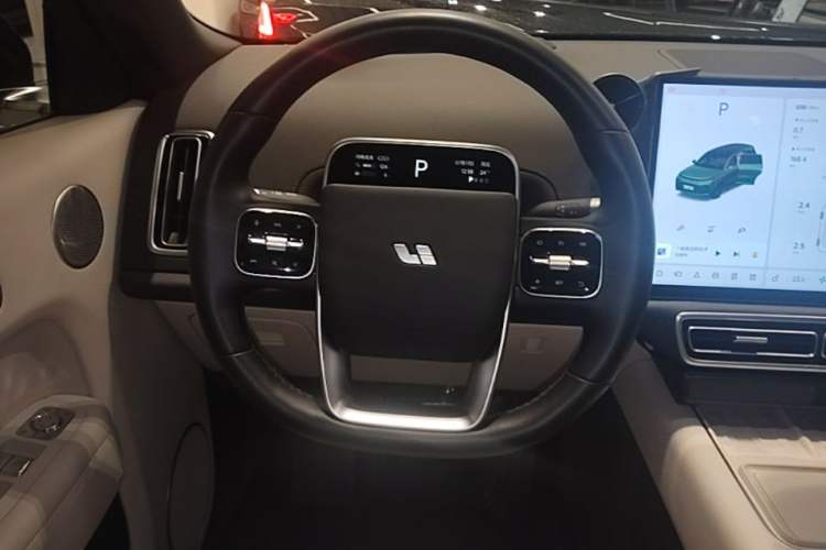 Used Li Auto L9 2022 Max model Steering Wheel