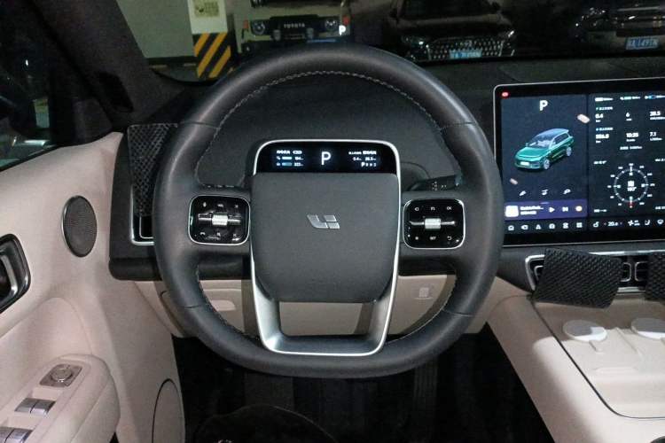 Used Li Auto L9 2022 Max model Steering Wheel