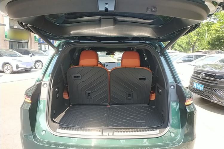 Used Li Auto L9 2022 Max model Trunk