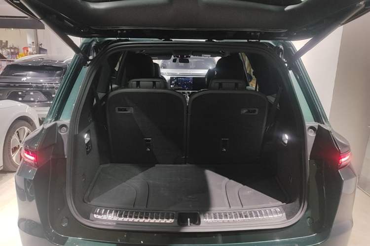 Used Li Auto L9 2022 Max model Trunk