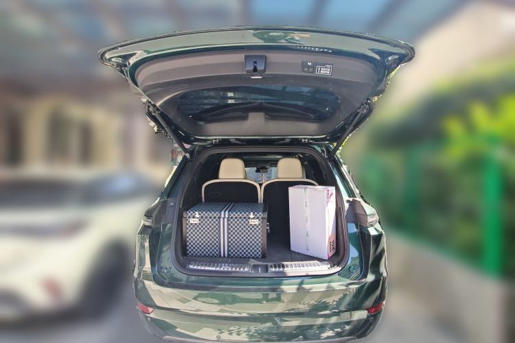 Used Li Auto L9 2022 Max model Trunk
