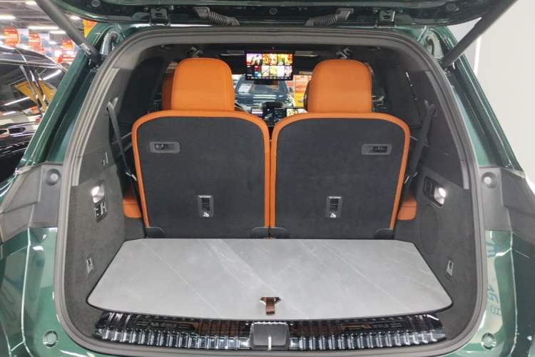 Used Li Auto L9 2022 Max model Trunk