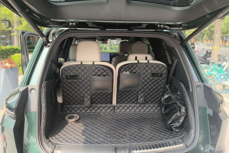 Used Li Auto L9 2022 Max model Trunk