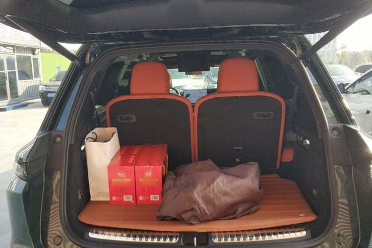 Used Li Auto L9 2022 Max model Trunk