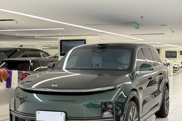 Used Li Auto L9 2022 Max model Guazi used car, China used car export, Used car for sale, Used cars, Cheapest cars for sale