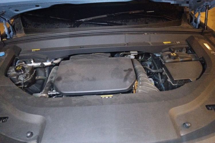 Used Li Auto L9 2022 Max model Engine Bay